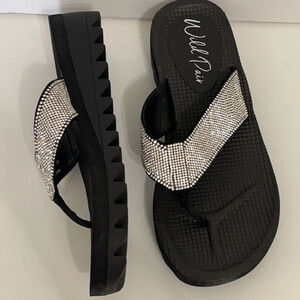 WILD PAIR Thong Wedge Sandals flip flops bling black size 7.5